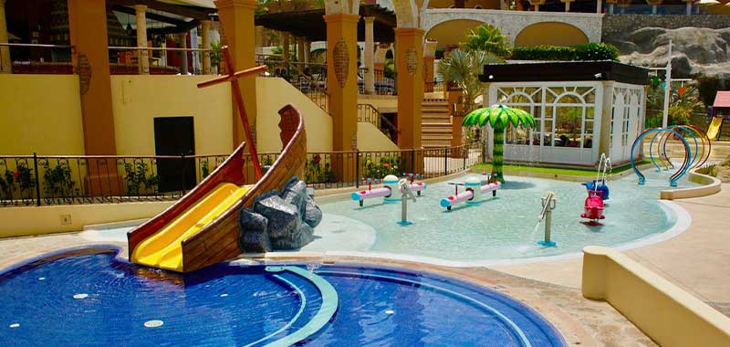 Hotel en promoción Hacienda Encantada Resort & Residences