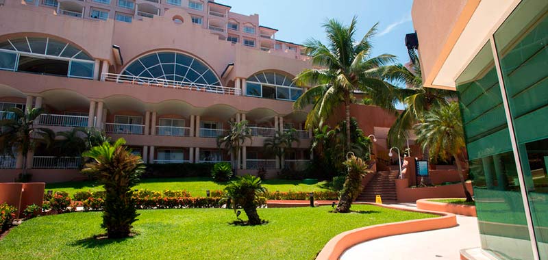 Hotel en promoción Azul Ixtapa All Inclusive Beach Resort&ConventionC